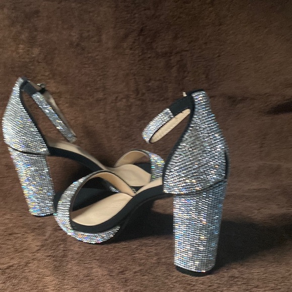 COPY - Shoes - Picture 1 of 7